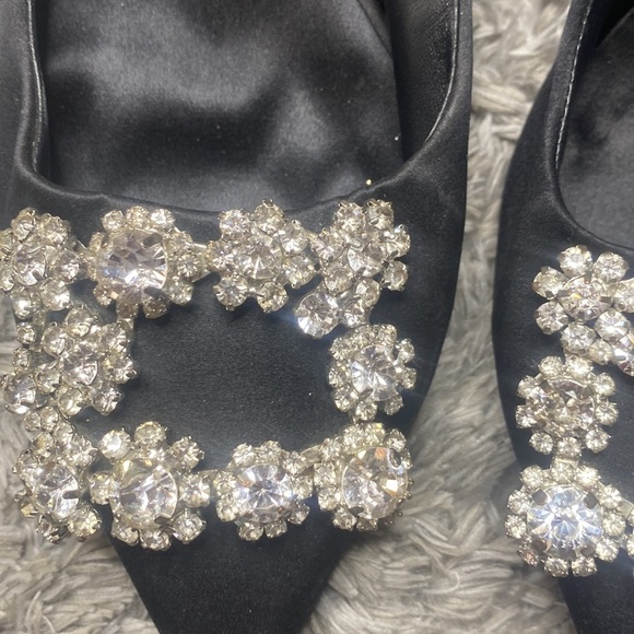 Roger Vivier Black Satin Floral crystal strass sling back heels 38 - Picture 2 of 13